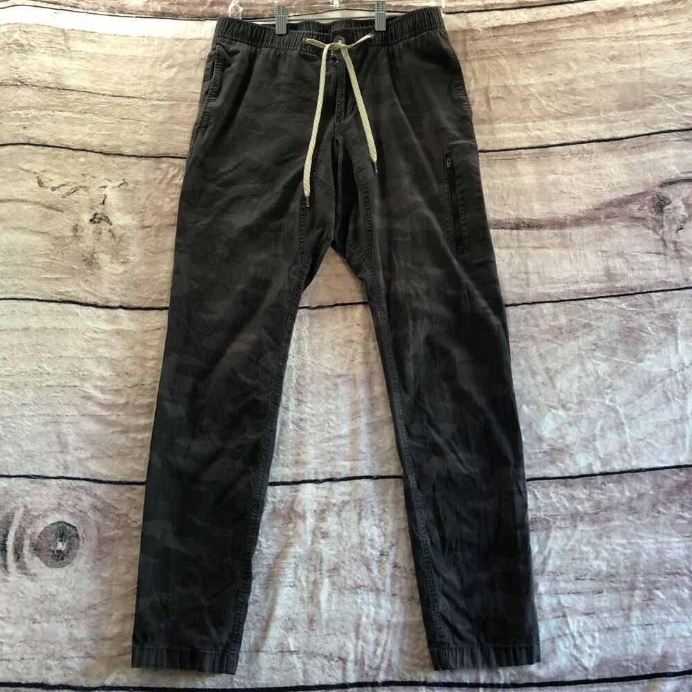 Vuori Camo Pants Mens Medium 30x30 Ripstop Performance Jogger V412 Camouflage